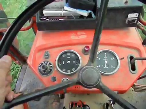 renault 461 et faucheuse khun gmd 44