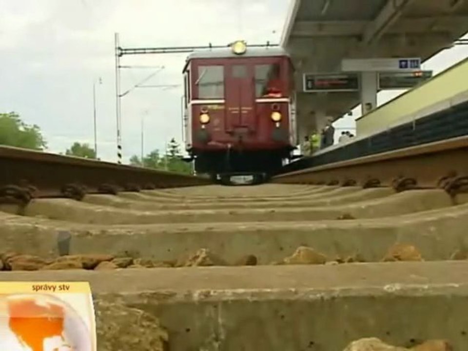 Piešťany - Vrbové: nostalgická jazda 26.8.2012 historickým vláčikom Hurvínek