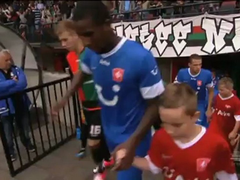 Twente schießt Nijmegen ab