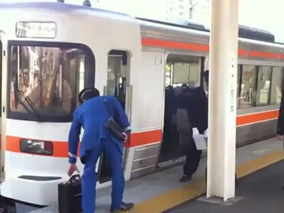 JR東海→愛知環状鉄道・乗務員交代