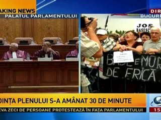 USL Boicoteaza Sedinta Parlamentului Romaniei - 27.Aug.2012(2)