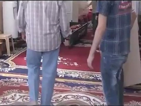 Syria فري برس درعا الصلاة على الشهيد محمد ياسر المسالمة 27-8-2012