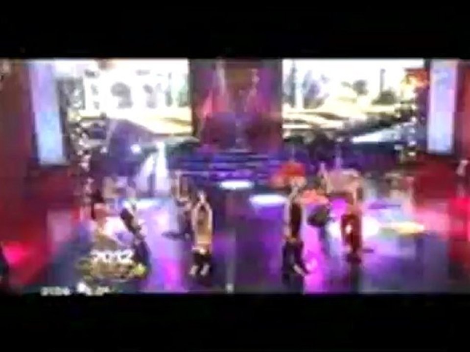 TeleFama.com.ar  Soledad Cescato y Andrea López cantando en Cantando por un sueño 2012