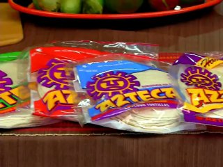 Azteca Food's Chef Gustavo Presents Mango and Tomatillo Tips!