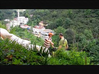 Fındık İlkel Teleferikle Taşınıyor