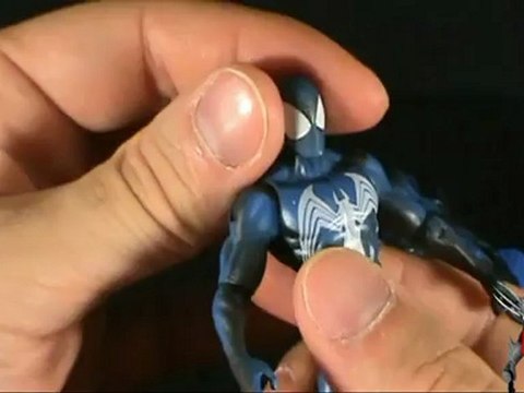 Toy Spot - Hasbro The Amazing Spider-man Comic Series Symbiote Strike Spider-man