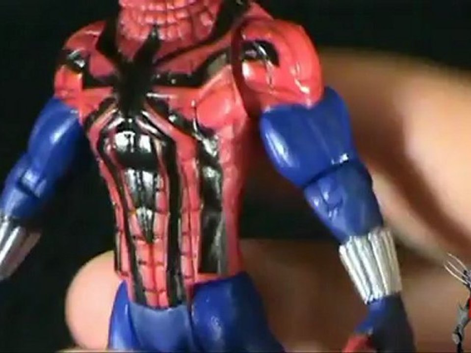 Toy Spot - Hasbro The Amazing Spider-man Comic Series Capture Trap Spider-man