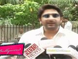 Arshad Warsi Attends Ashok Mehta's Cremation Ceremony