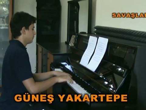 STARSWARS-YILDIZ SAVAŞLARI- Piyano ile OYUN OYNA PLAY STAR STARWARS-YİLDİZ SAVASLARI SERİSİ DİZİSİ sıtar cedi yıllarda Genç Piyanist GGYY