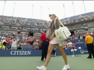 La Sharapova demolisce la Czink - US Open, 1° turno