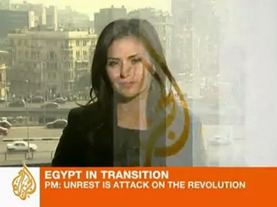 Protesters beaten in Cairo's Tahrir Square