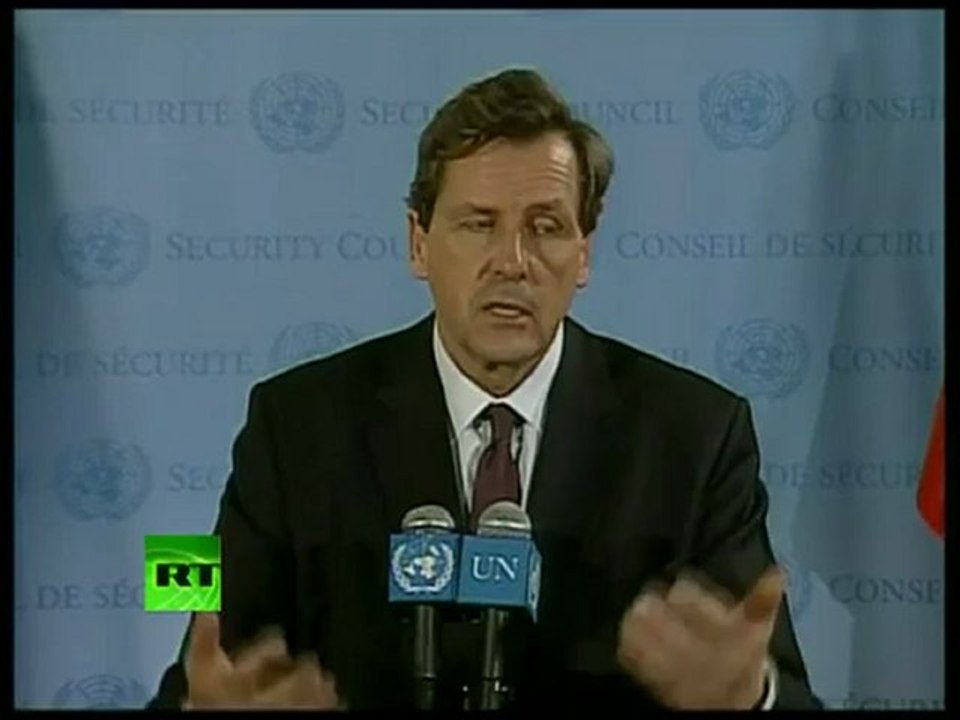 Ivory Coast Attack: UN, French forces fire on Gbagbo bases in Abidjan