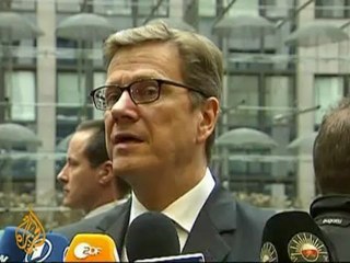 EU approves tough oil embargo on Iran