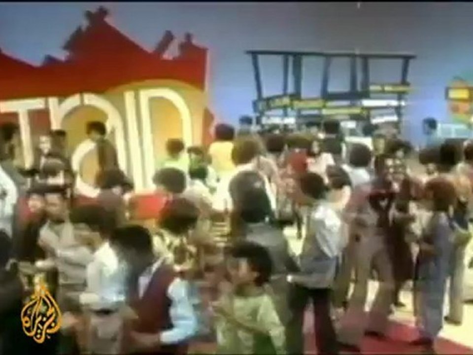 Soul Train host dies