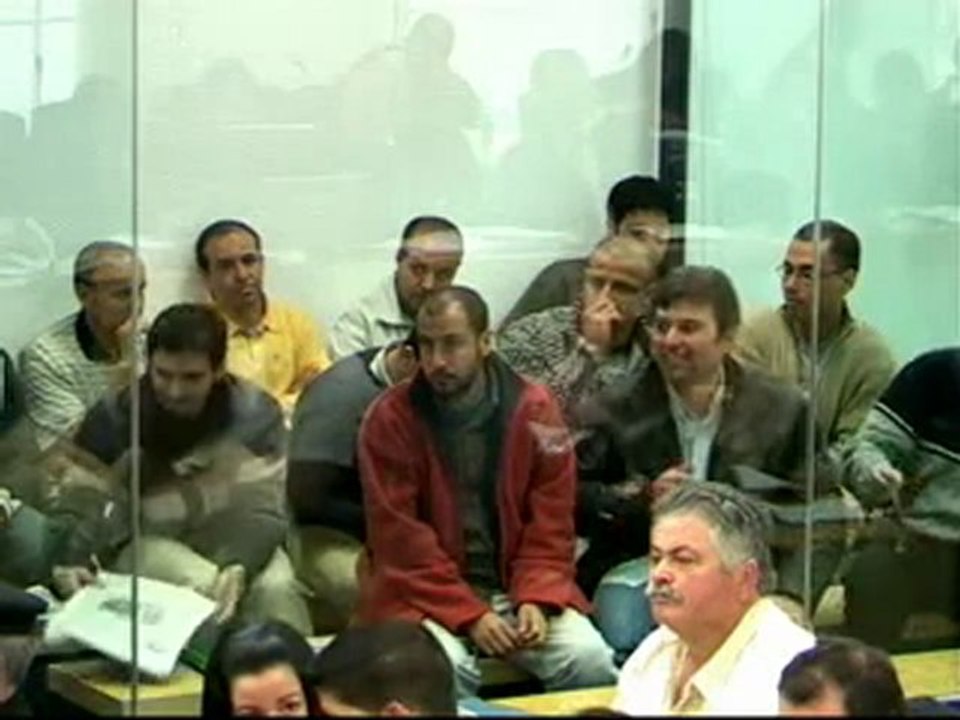 Discusión sobre testigo perito.