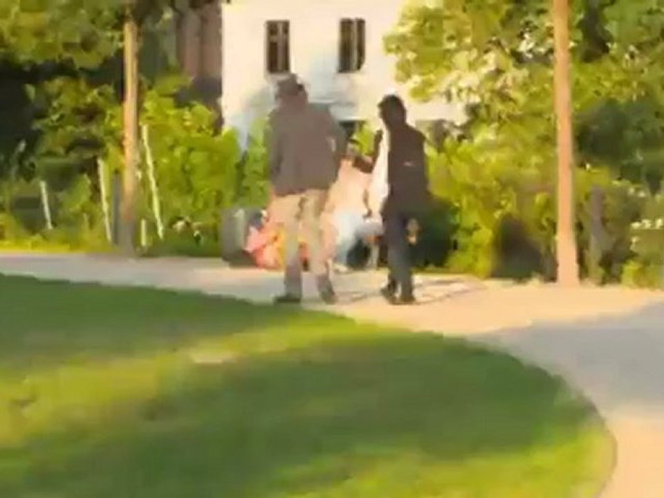 سلسلة - المغنية كات فرانكي | يوروماكس