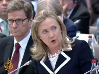 France hails defection of top Syrian general