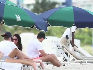 Kris Humphries wehrt sich gegen Klage, beim Sex eine Krankheit übertragen zu haben