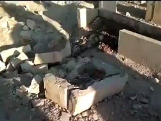 Syria فري برس  حلب الكلاسة قصف الطيران الحربي على مقبرة المصلى  27 8 2012