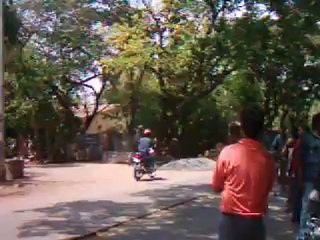 Hanoz at his usual TP (old memories)