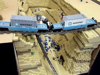 Lego -  Maersk and the canyon StRambert 2011
