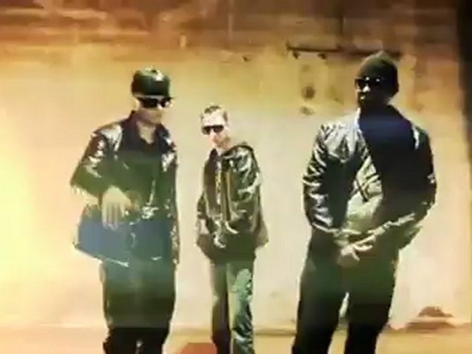 JG feat Menderes & Simpleman-La Ma Ha (Official Music Video)