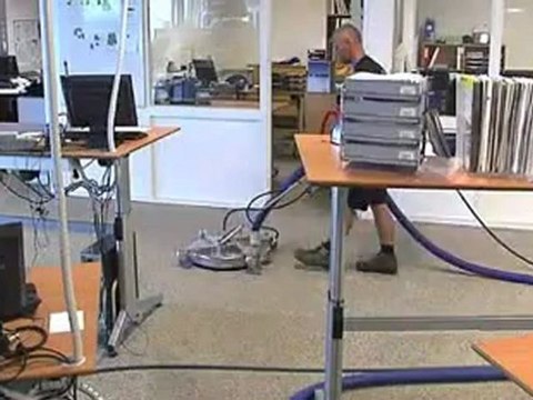 cho thue máy phun nước siêu cao áp lh ; 0908882903 Tường Nguyễn