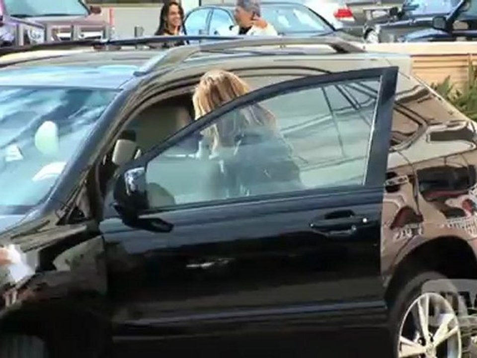 Calista Flockhart Shops Barneys In Beverly Hills.