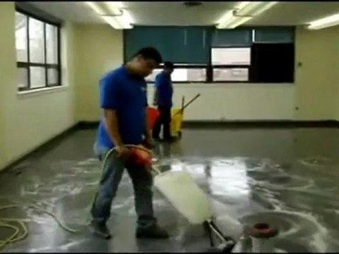 máy hút bụi giá rẻ,máy hút bụi,may hut bui gia re,.áy hụt bụi tốt