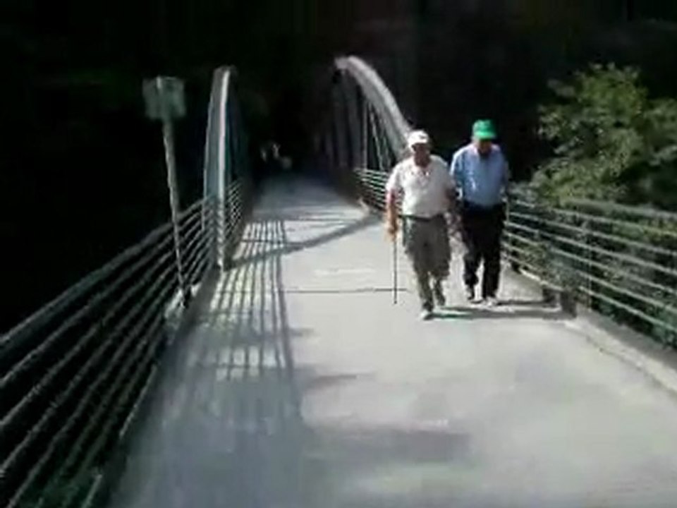 Pedalea hacia la luz
