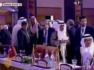 Red Cross negotiates Homs evacuations