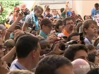 Benoît XVI rencontre les servants d'autel français