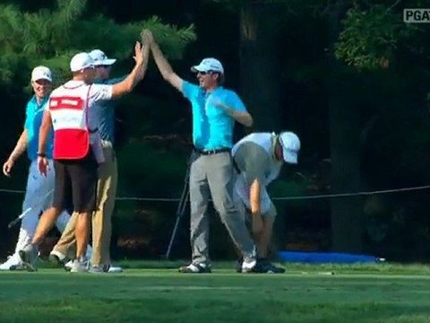 Roberto Castro fait un ace au golf à Bethpage Black (2012)