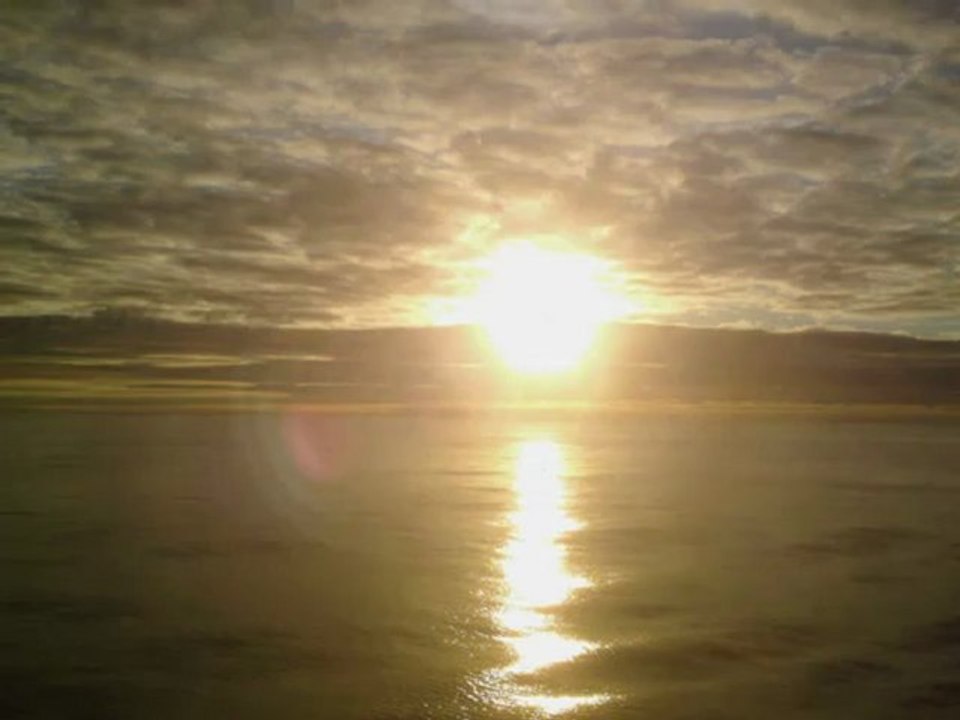 Aşk; ölüm kadar masum değil-Müsade Özdemir