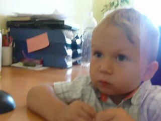 Alban-regarde-le-mans