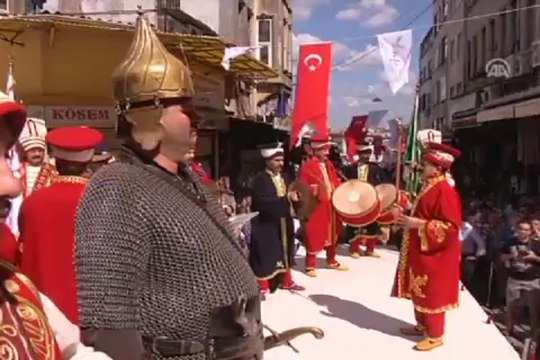 Mahmutpaşa'da indirim festivali