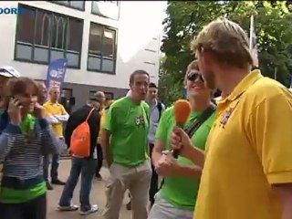 Teams De Grunneger Speulen bestormen de Martinitoren - RTV Noord