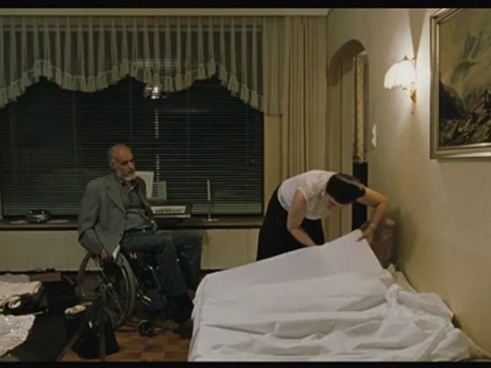314-PARADISE_FAITH_Clip_NABIL_WEB