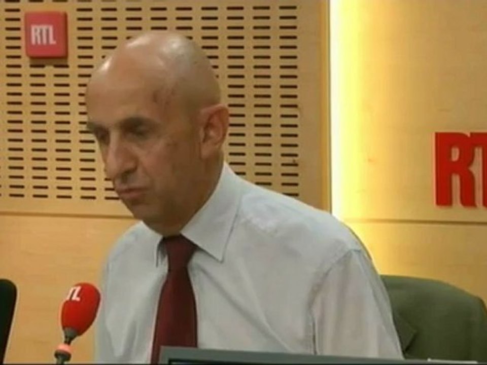 Louis Gallois, président de la Fédération nationale des associations de réinsertion sociale, était l'invité de RTL Soir