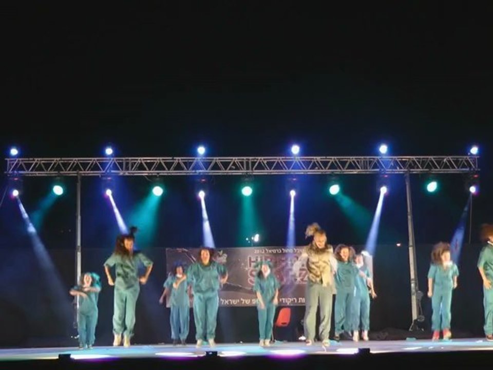 HIP HOP STARZ 2012 | SPECTOR DANCING CREW