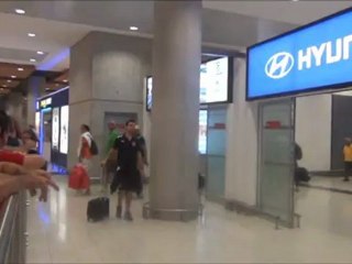 Αφιξη ΑΕΛ-Βέλγιο (1)