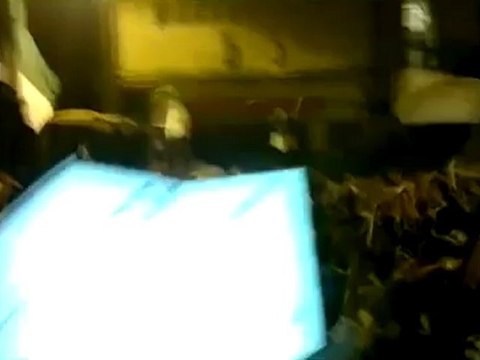 Syria فري برس حمص الصامدة أحرار الوعر مسائية باقون مابقيت الروح 29 8 2012 ج1