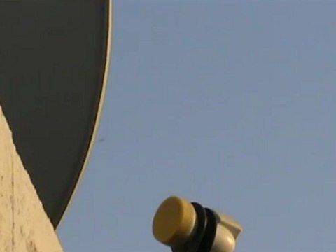 Syria فري برس حمص الصامدة الطيران الحربي في سماء مدينة حمص 29 8 2012