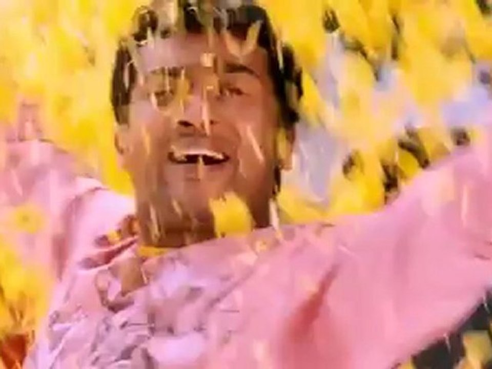 Ayan -Vizhi Moodi Yosithal  kethes