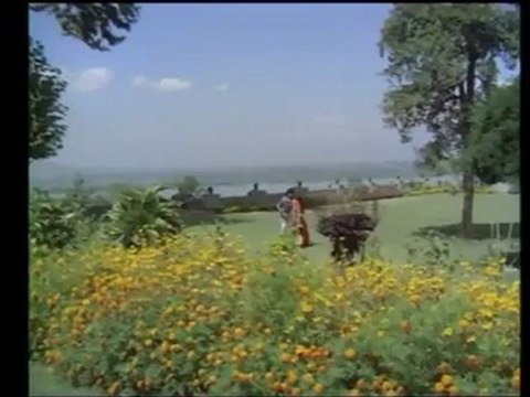 Chinna Baalalli - Shankar Guru,Rajkumar,Jayamala Romantic Song - YouTube