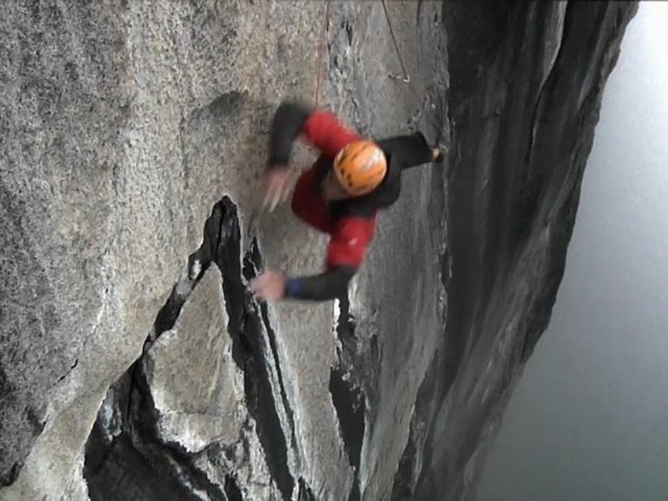CLIFFHANGER