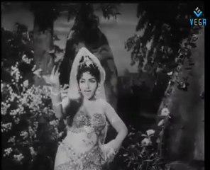 Chapala nina - Natasarwabouma,Rajkumar duet - YouTube