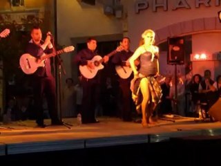 NINA DE FUEGO ET LES GIPSY FLAMENCO A EMBRUN - ÉTÉ 2012