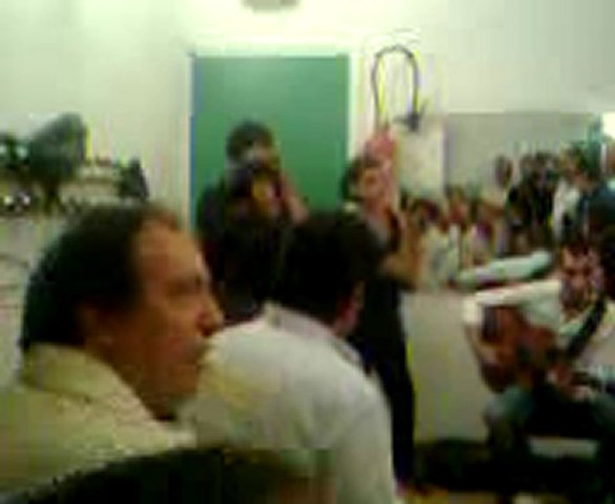 fofo kangou Qantando