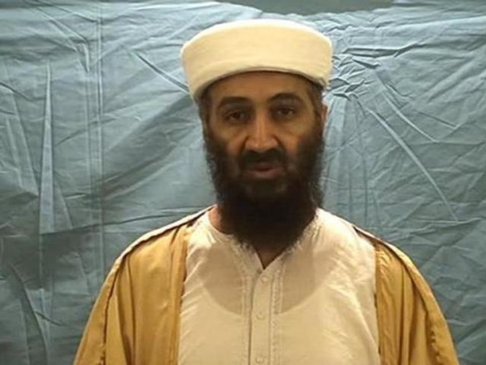 ZAPPING ACTU DU 30/08/2012 - Ben Laden aurait été exécuté et non pas tué les armes à la main !